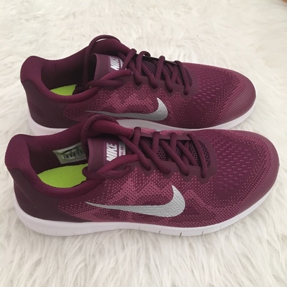 NEW Nike Free RN 2017 Women’s Sneakers - Picture 5 of 8